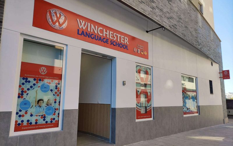 Academia Winchester Language School